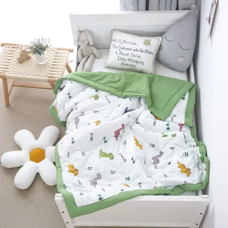 High-quality children's cotton summer cooling quilt pure cotton air conditioning quilt kindergarten thin quilt.