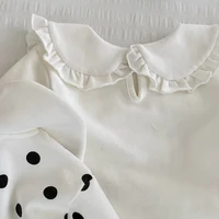 New autumn baby clothing, 0-3 year old girl t-shirt, doll neck long sleeved base shirt, versatile long sleeved T-shirt top 4