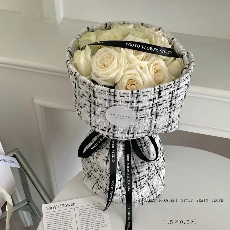 Roses in a Hat Box – Lia's Floral Designs