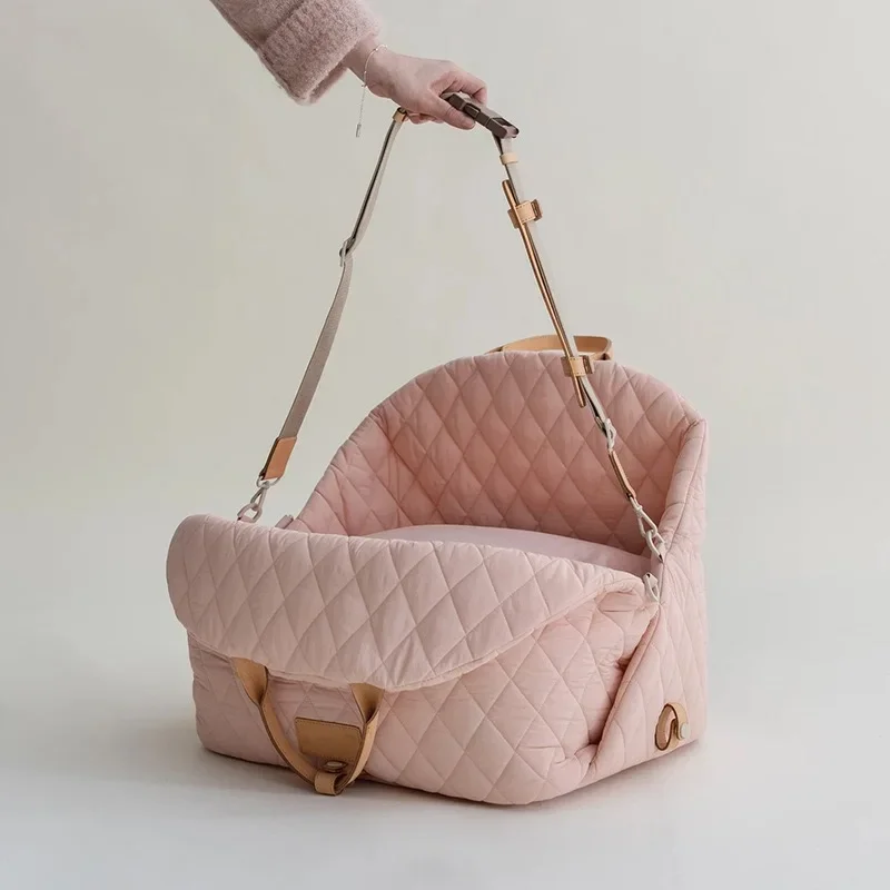 Casual Fashion Luxury Pet Dog Cat Carrying Tote Bag Dog Car Carrier Booster Seat Pet Carriers