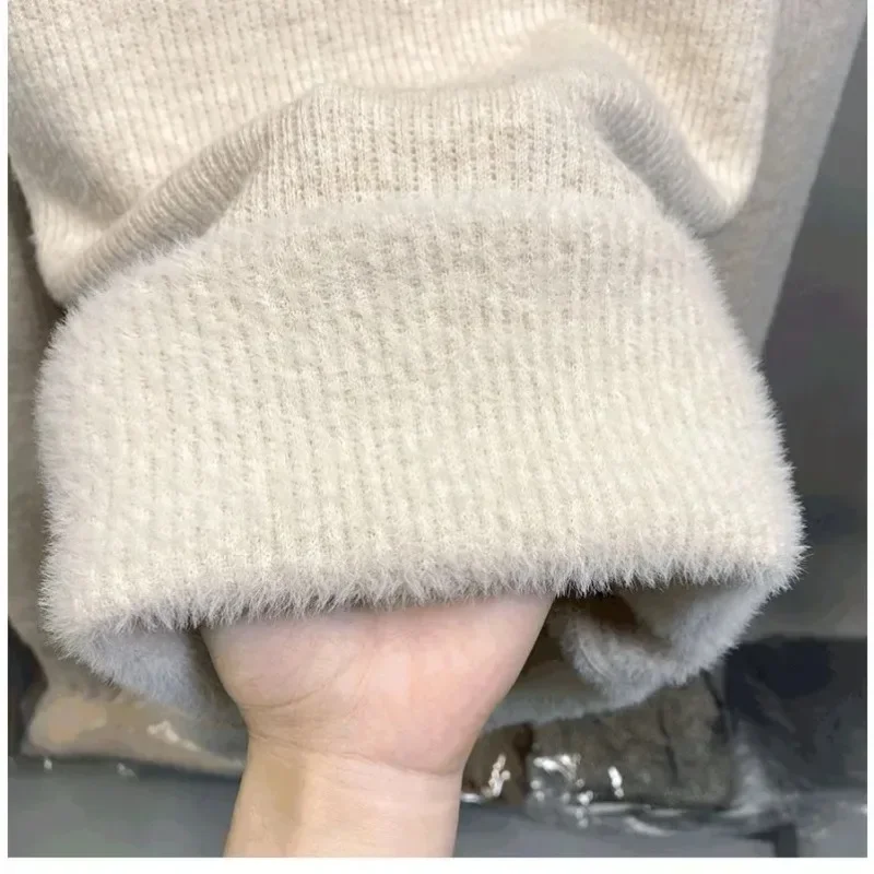 New Fashion Lace Semi-turtleneck Women's Long-sleeved Pullover Sweater Fashion Slim-fitting Knitwear Casual Bottoming Shirt