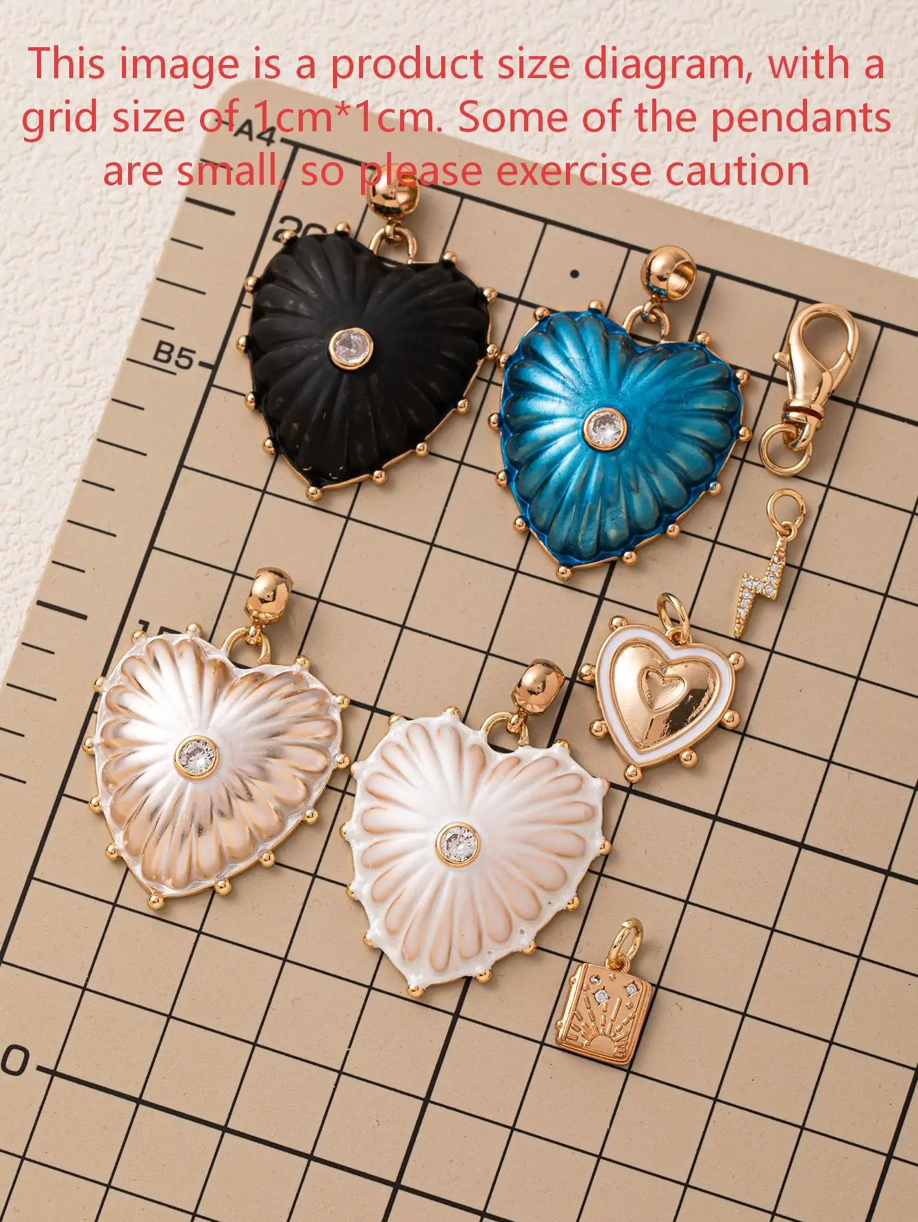 Liebesanhänger-Accessoires aus Kupfer, Schmuckzubehör, mehrere handgefertigte DIY-Anhänger