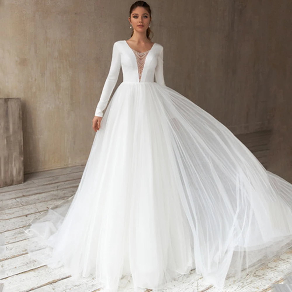 

Fashion Long Sleeve Satin and Tulle Wedding Dress Classic V-Neck with Beaded A-Line Open Back Sweep Train Bride Gowns Robe