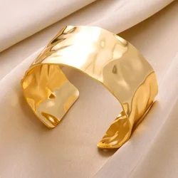 Gold Color Geometric Aesthetic Flower Leaf Bangle - Stainless Steel Bracelet (Cubic zirconia)