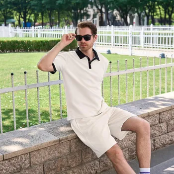 Summer 2025 Men's Fashion Set: Casual solid-color lapel short-sleeved T-shirt. A stylish top paired with shorts
