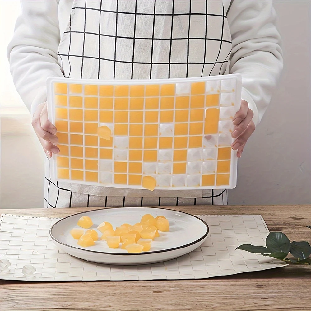 Silicone Ice Tray - Foldable, Food-Grade Mold for Summer Drinks