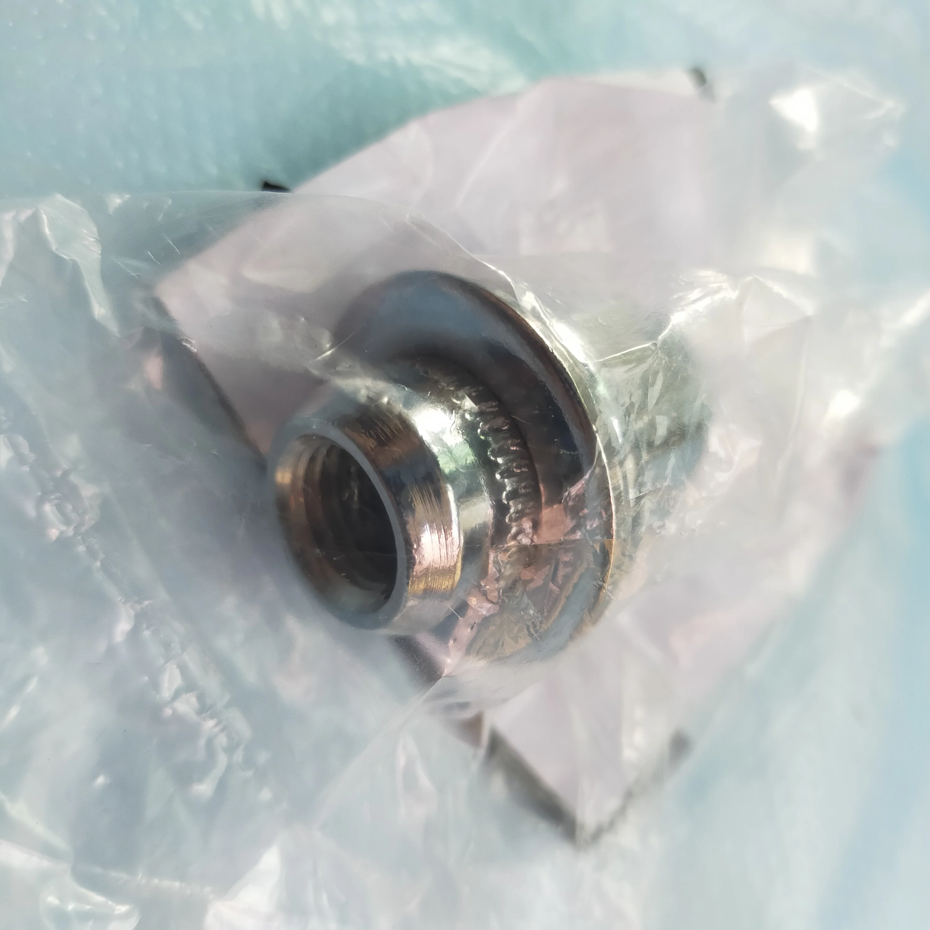 MR455707 Wheel Nut or MB584750 Rear Wheel Hub Bolt For Mitsubishi Pajero