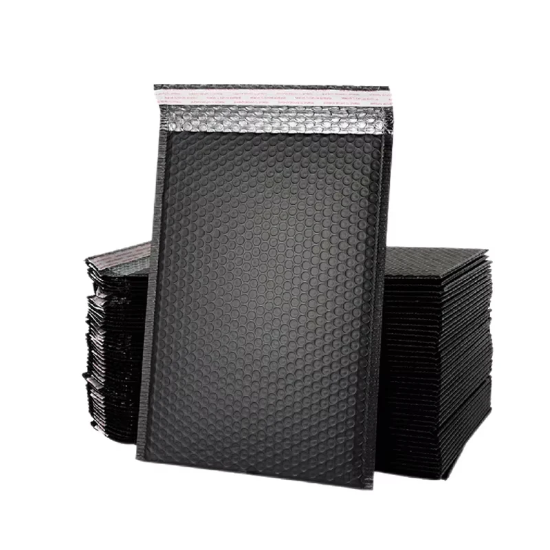 20 adet/grup Siyah Beyaz Köpük Zarf Çanta Kendinden Mühür Kabarcık Postaları Yastıklı Zarflar Hediye Kabarcık Posta Çantası Nakliye Paketleri Çanta