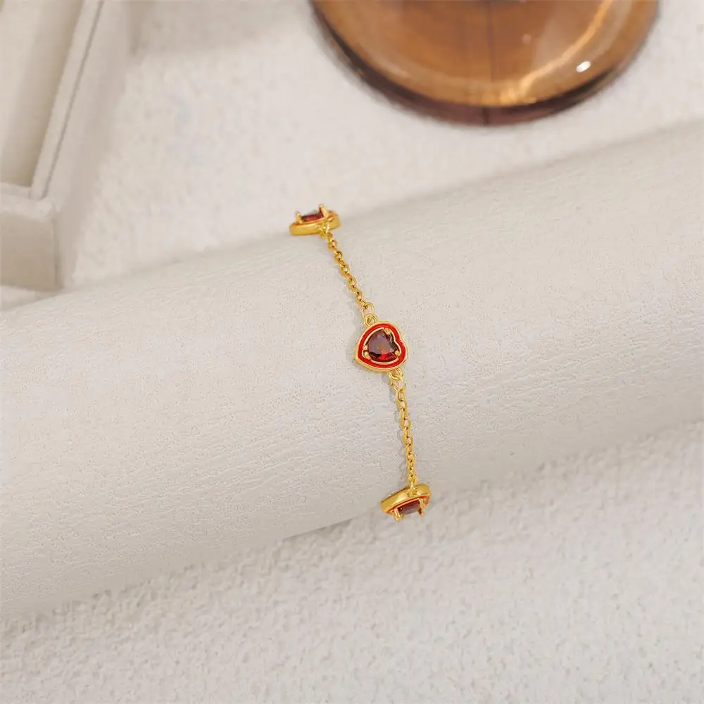 French Light Luxury Pink CZ Zircon Bracelet PVD Stainless Steel Romantic Heart Sparkling Rhinestone Delicate Hand Jewelry Gifts