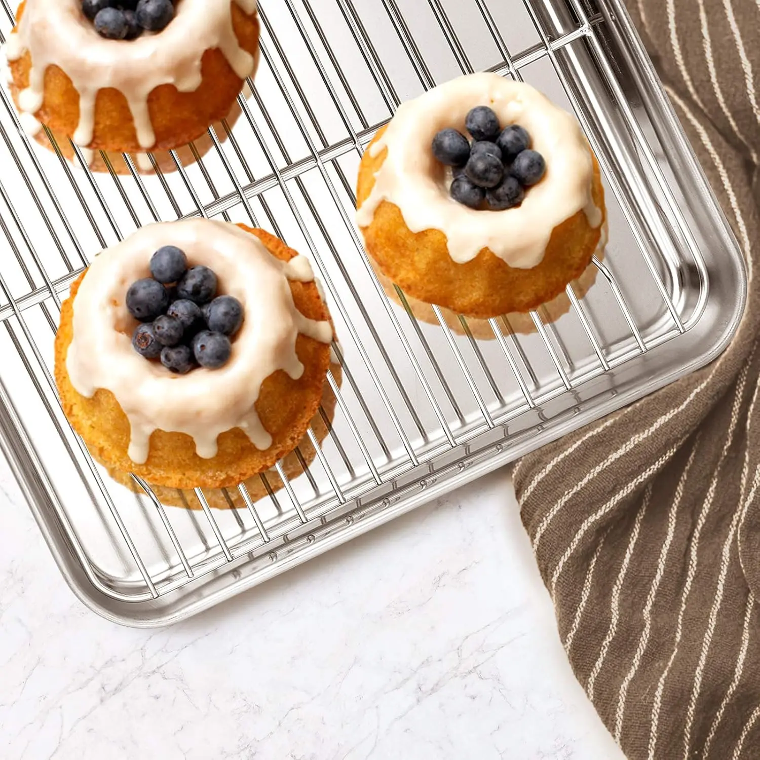 Stainless steel bakeware set image 6