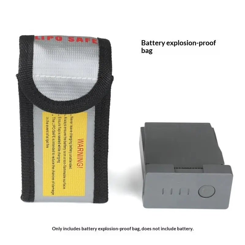 Sac de Sécurité pour Batterie Lipo posé sur une table, vue de dessus avec poignée de transport.