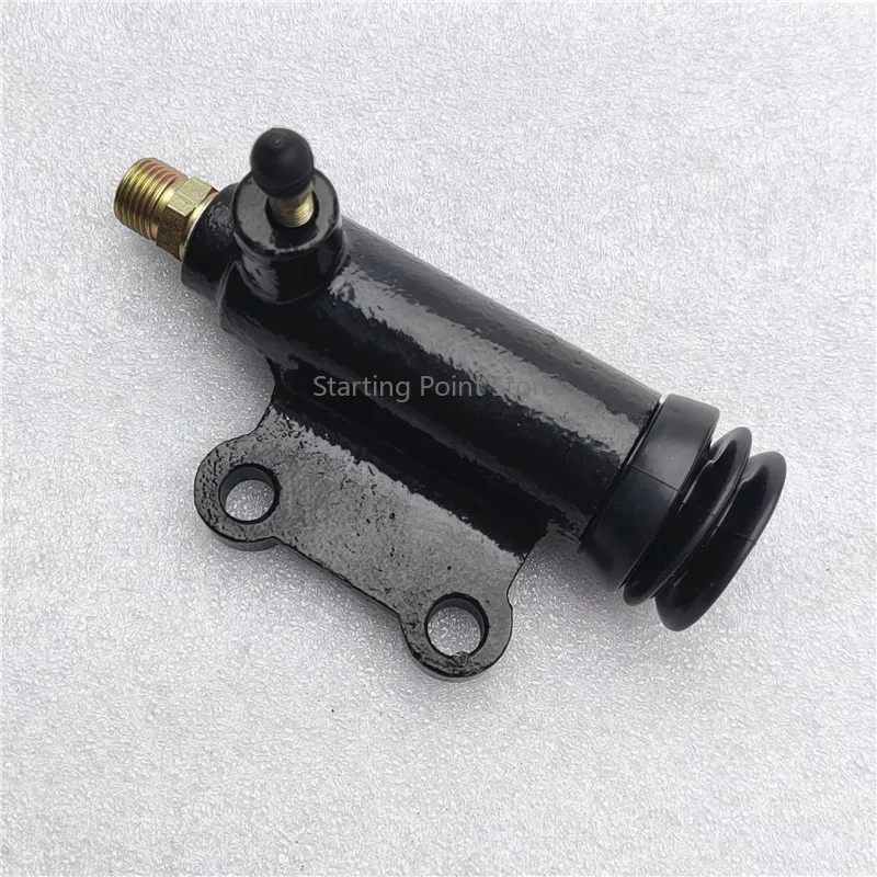Suitable for Dongfeng pointed car 140 violet 153 Dolica clutch booster pump