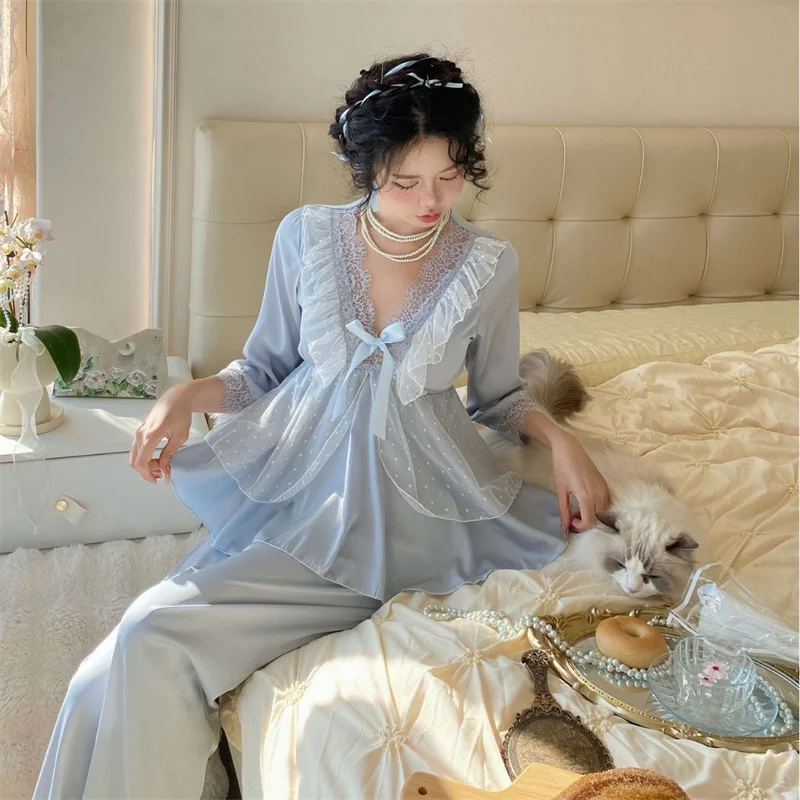 Spring New Lace Pajamas Suit Princess Style Nightwear Rayon Stain Solid Long Sleeve Deep V-Neck Home Clothes 3