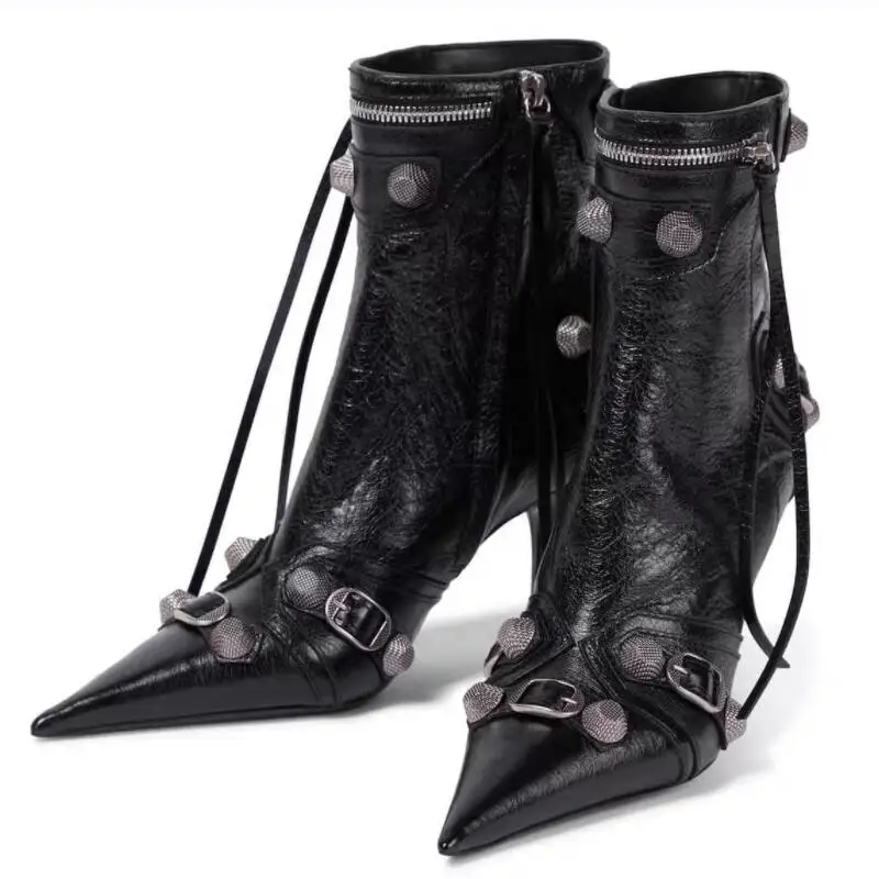 rivets studded ankle boots