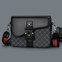 Sac à bandoulière à motif Jacquard pour hommes, sac à bandoulière haut de gamme décontracté pour les déplacements professionnels, sac à bandoulière quotidien étanche 1