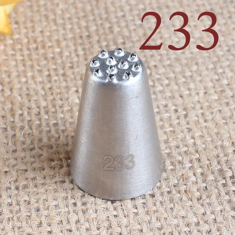 

304 Stainless Steel 233# 11 Hole Grass Mouth Decorating Mouth inside and outside Seamless Baking DIY Tool Small Number mold