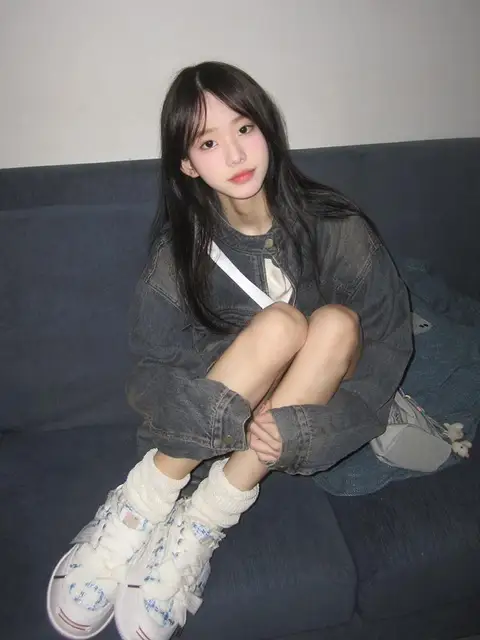 고민 데님 코트: 다양한 움직임에 완벽한 느슨한 집업 재킷