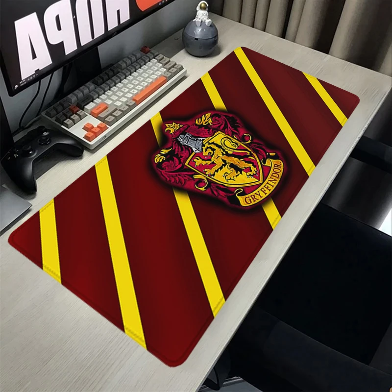 

XXL Mouse Pad Lion School Emblem Totem Office Computer Desk Mat Mouse Mats Gamer Keyboard Mousepad Cabinet Pc Gaming Accessories