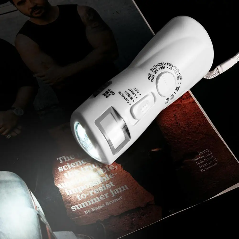 

Экстренный ручной Динамометрический приемник мощностью 522 - 1710 кГц, супер яркий многофункциональный, отличный источник света, Портативный радиоприемник для кемпинга