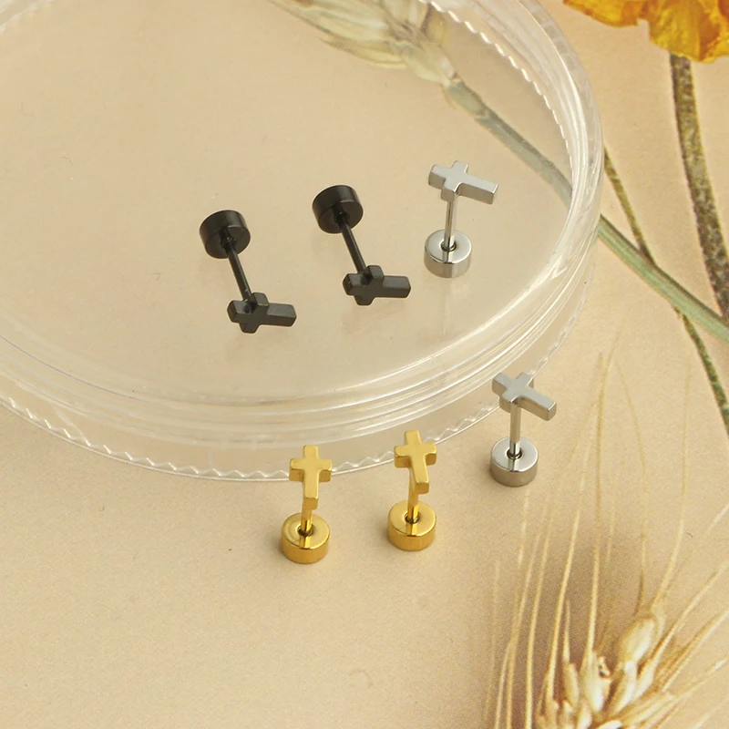 Minimalist Heart Stud Earrings for Girls 3 Metal Colors Available Simple Stylish Women Earrings Versatile Fashion Jewelry