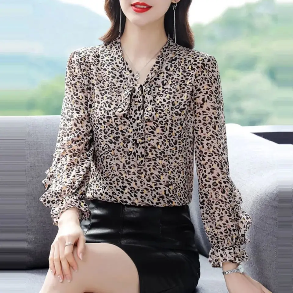 

2022 Spring New Floral Chiffon Shirts Women Bottoming Shirts Tops Fashion All-match Long-sleeved Shirts Boutique Fashion Clothes