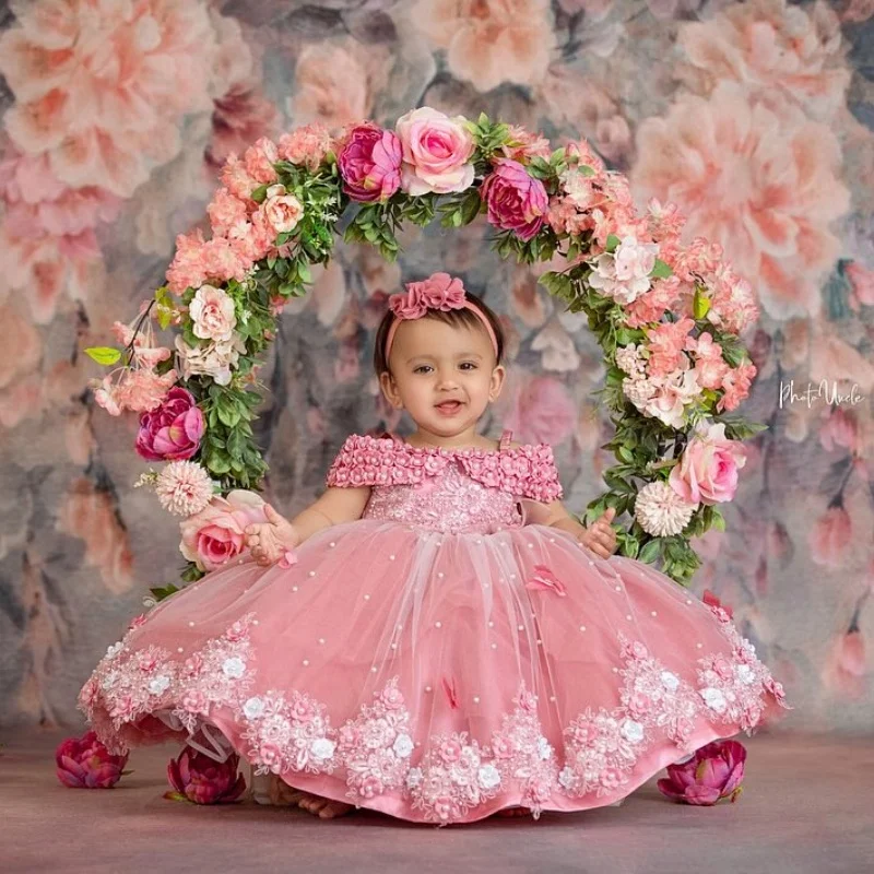 

Elegant Pink Ball Gown Flower Girl Dresses Luxury Beads Applique Kids Birthday Party Gowns Children First Communion Dresses