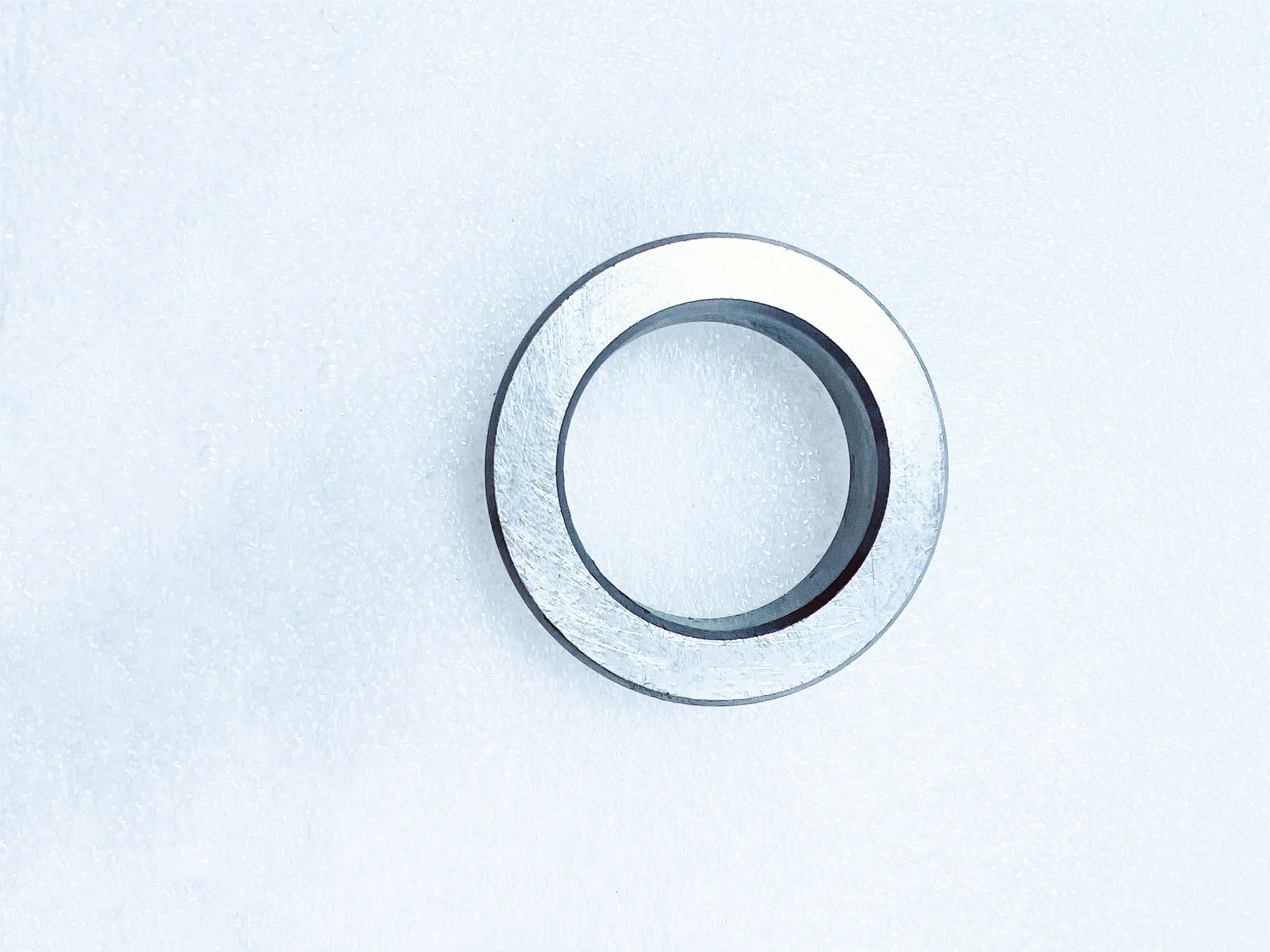 Drive Shaft Bearing Jeep Wrangler Rear Half Shaft Bearing 83503064 68499023AA Rear Half Shaft ring 83503077 68499022AA Wrangler 2007-