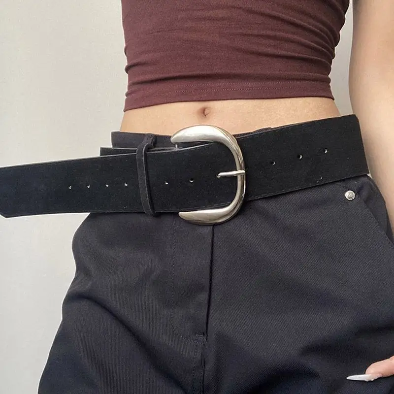 Breiter Gürtel aus Retro-Wildleder – Nischenschickes Design für ausgefallene Mädchen, vielseitiges Accessoire im Vintage-Western-Stil