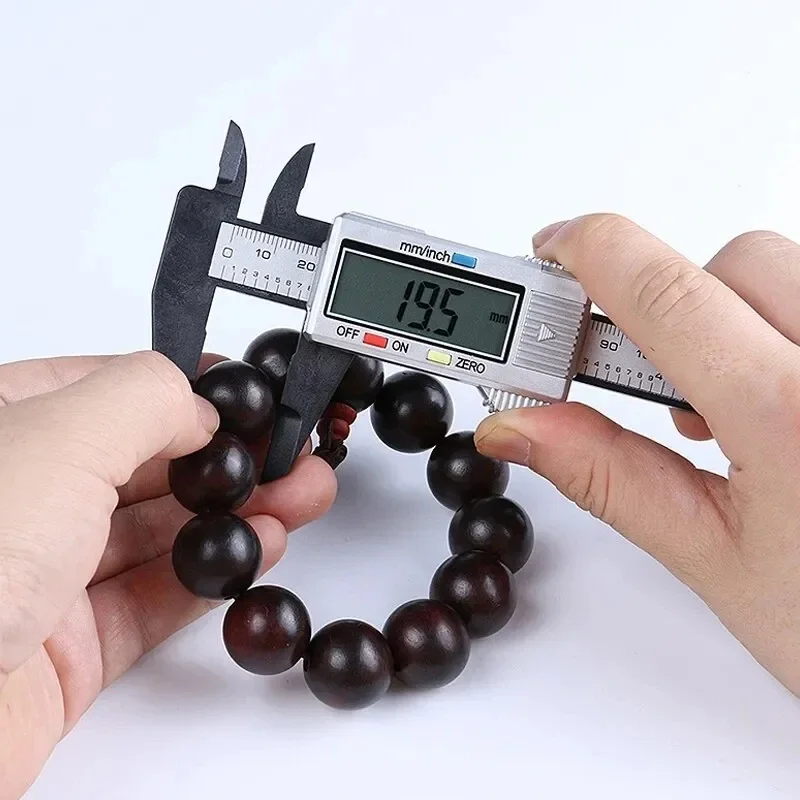 1PC Vernier Caliper Plastic Digital Display Mini Text Play Student Ruler 0 to 150mm Measuring Tool