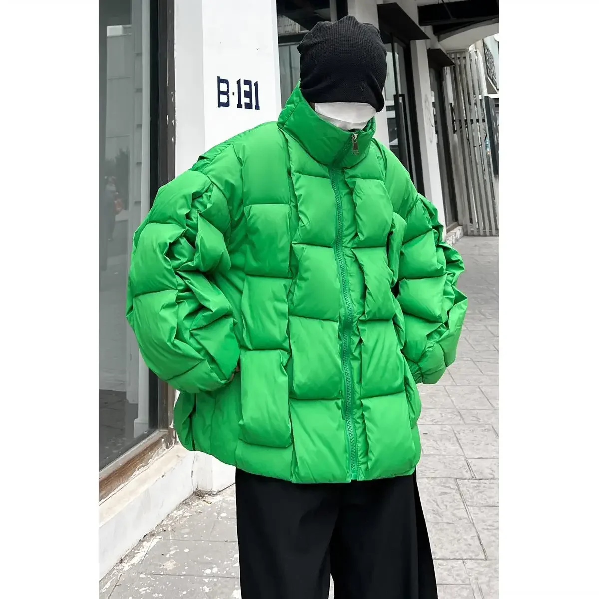 Рисунок 5 - Куртка мужская с воротником-стойкой