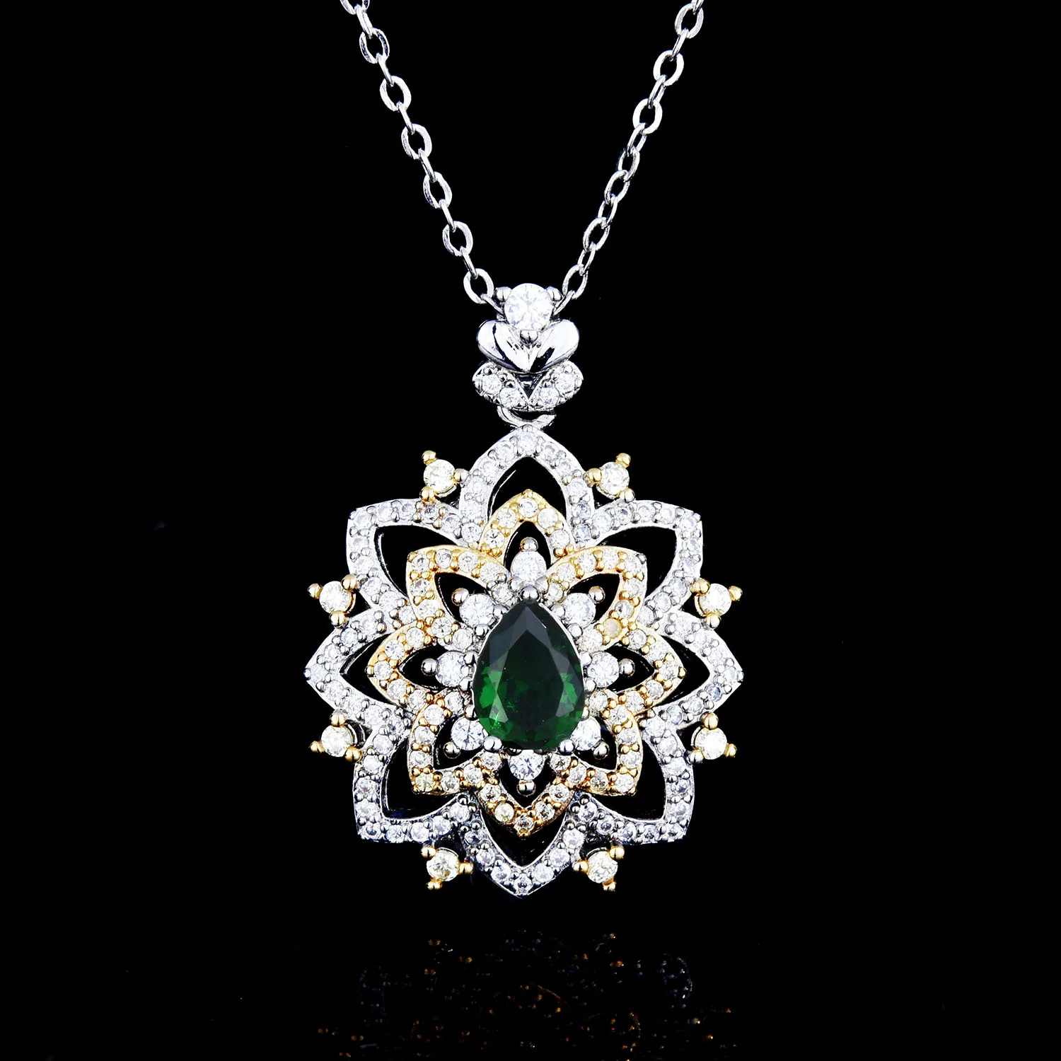 18K Multi Gold Necklace for Women Emerald Diamond Pendant Jewelry