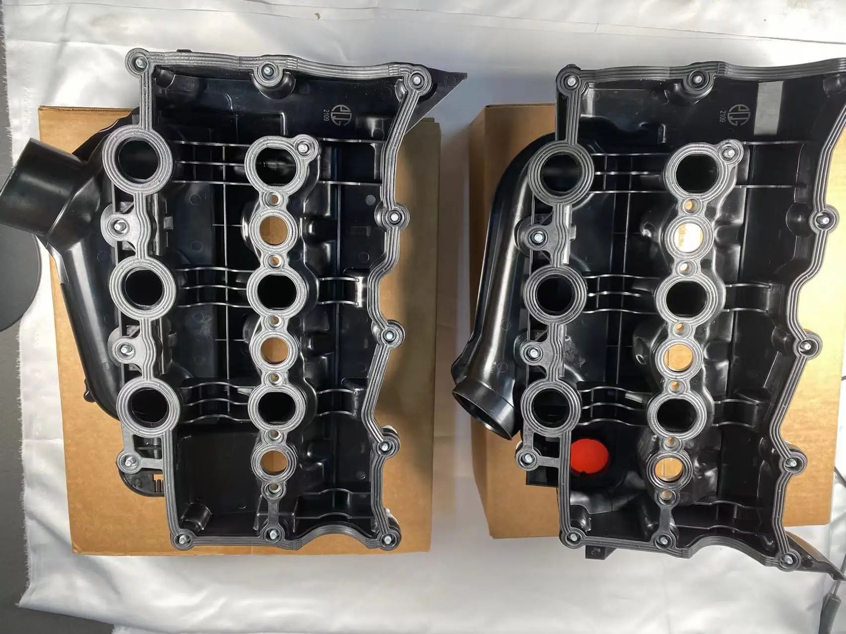 랜드 로버 디스커버리 4 Mk4 3.0 및 레인지 로버 스포츠 3.0 Mk4 인렛 매니 폴드 LR105956 LR073585 LR029146 LR1 용 엔진 밸브 커버