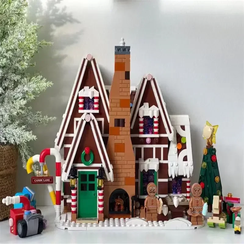 

Gingerbread House Set Compatible 10267 DIY model Winter Village Building Blocks Bricks Toys for Kids Birthday Gifts for Girl