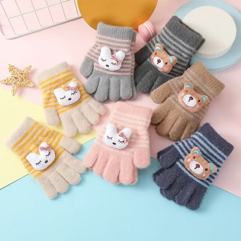 Cute Cartoon Rabbit Bear Winter Warm Kids Gloves 1Pairs Kindergarten Boys Girls Five Finger Knitted Gloves for 3 To 6 Years winter gloves