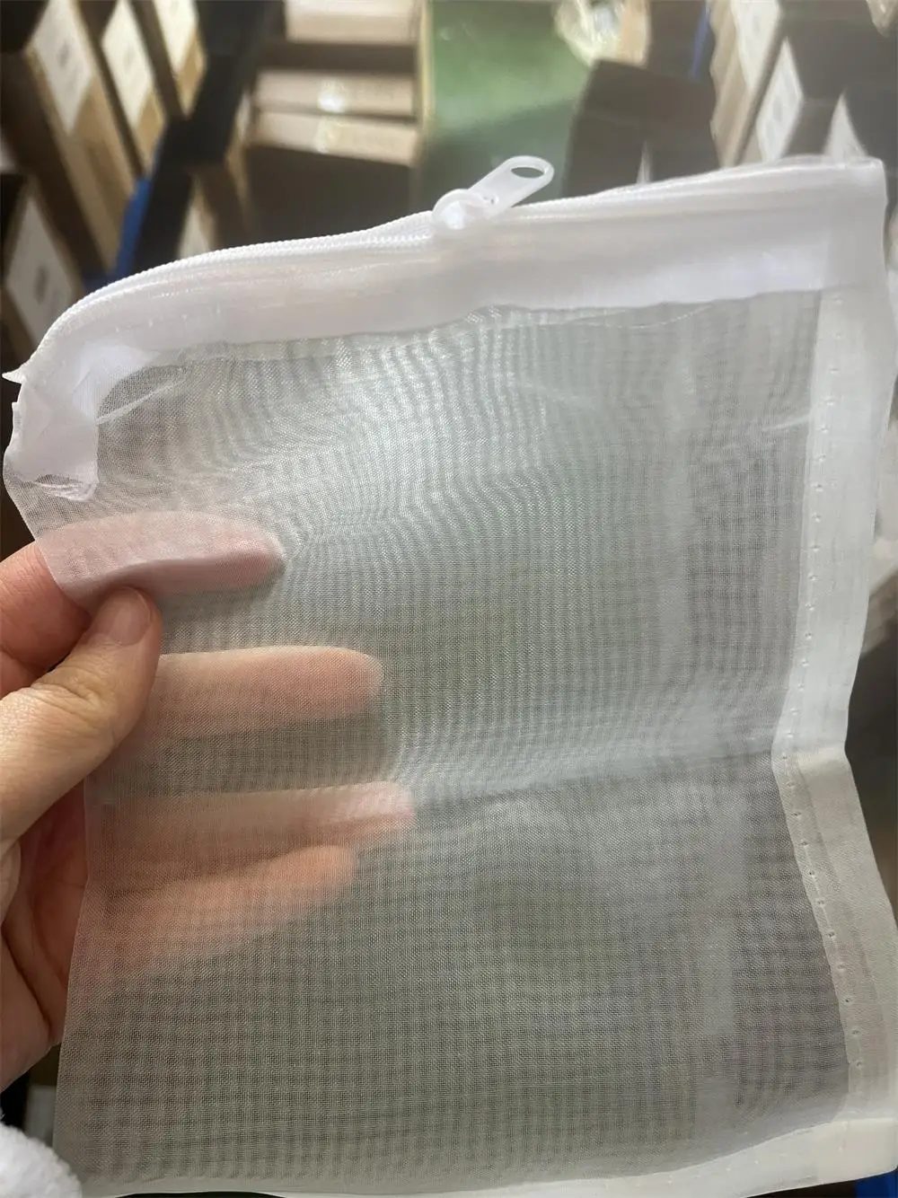 3 Stück Wiederverwendbare Netzfilterbeutel mit Reißverschluss für Aquarium-Teichfilterung, Bio-Ball Kohlenstoff-Filtermedien Isolierbeutel 100 Mesh Nylon – Detail 9