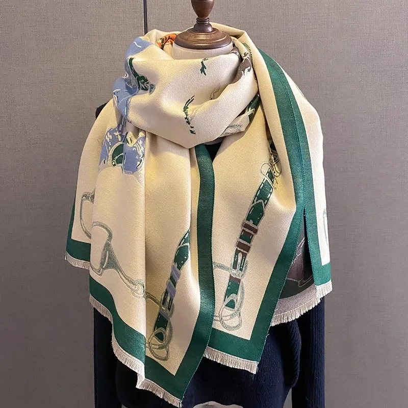 Retro Rider Horse Schal aus Kaschmirimitat, Unisex, doppelseitig, verdickt, winddicht, Halswärmer, stilvolles Accessoire für Männer und Frauen – Detail 13