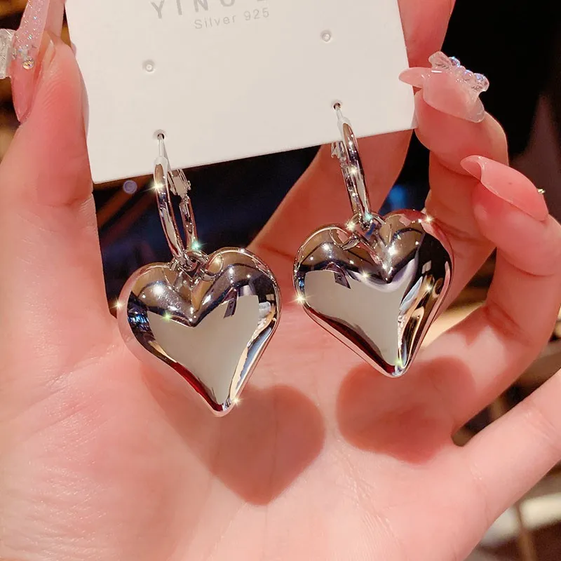 Glossy Gold Heart Hoop Earrings 3