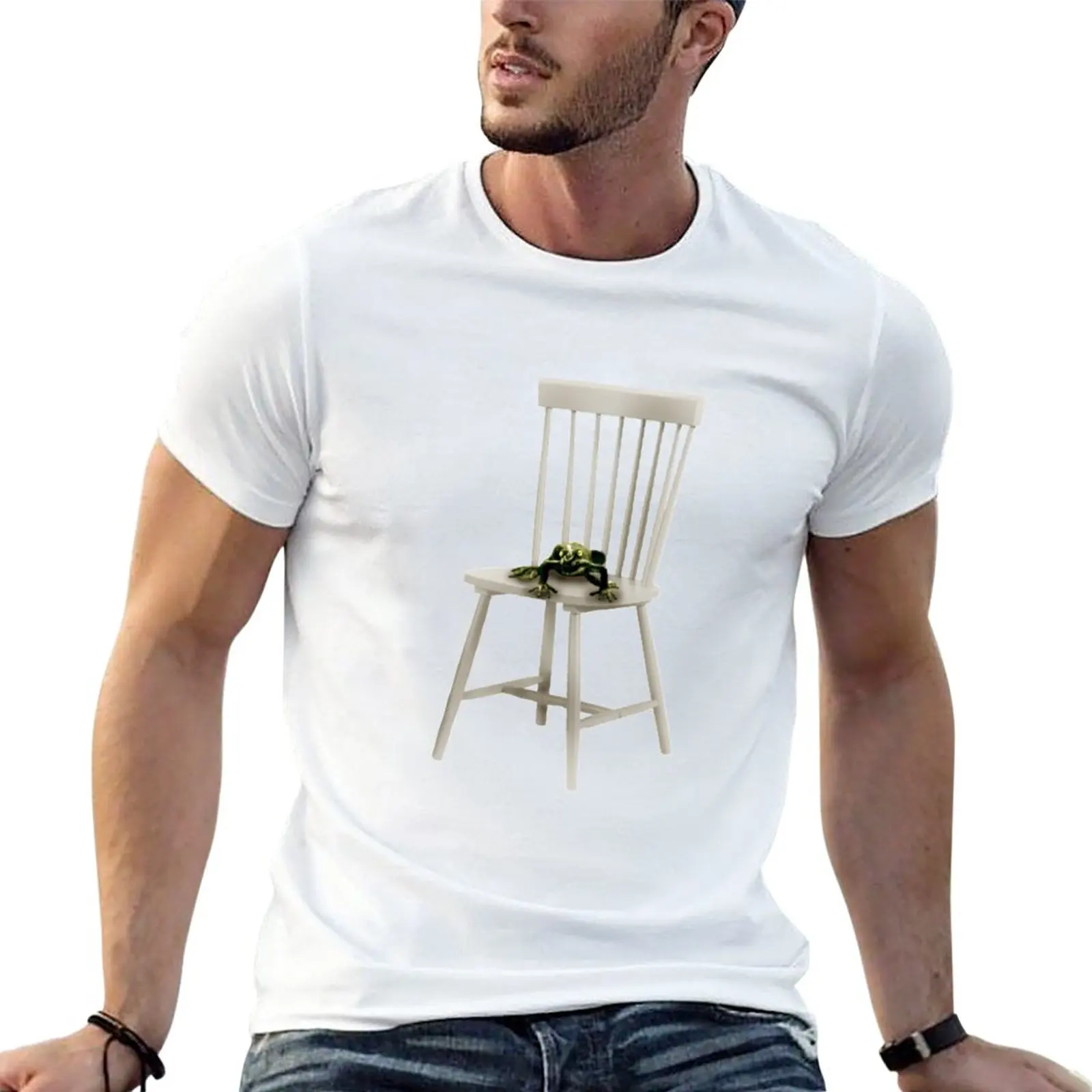 

New Frog on a Chair T-Shirt boys t shirts quick drying t-shirt sweat shirts, men