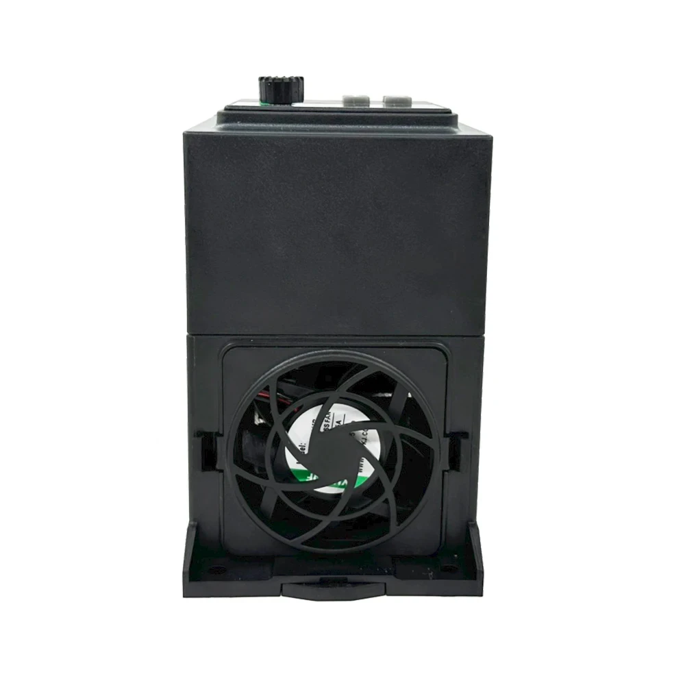 ZUKED 380V/220V VFD 가변 주파수 드라이브 변환기 인버터 1.5/2.2/3/4/5.5KW 220v 3 상 모터 속도 컨트롤러