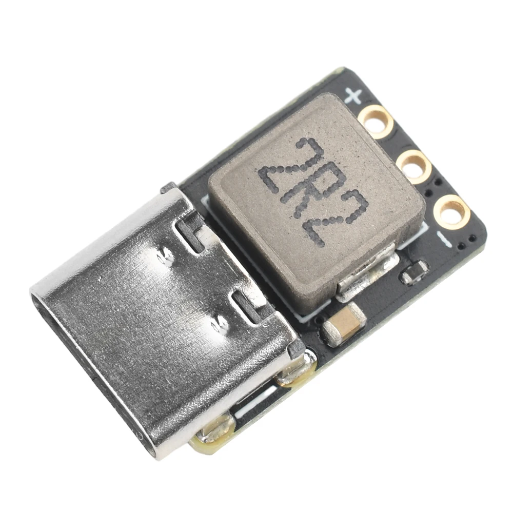 Module de charge rapide 18W pour batterie drone 2S/3S Li-ion posé sur une surface blanche, avec indicateurs LED.