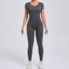 Seamless Yoga Jumpsuits Sports Fitness Hip-lifting Short-sleeved Backless One-piece Workout Gym Leggings Tracksutis for Women 3