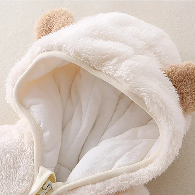 Combinaison bebe nounours capuchon