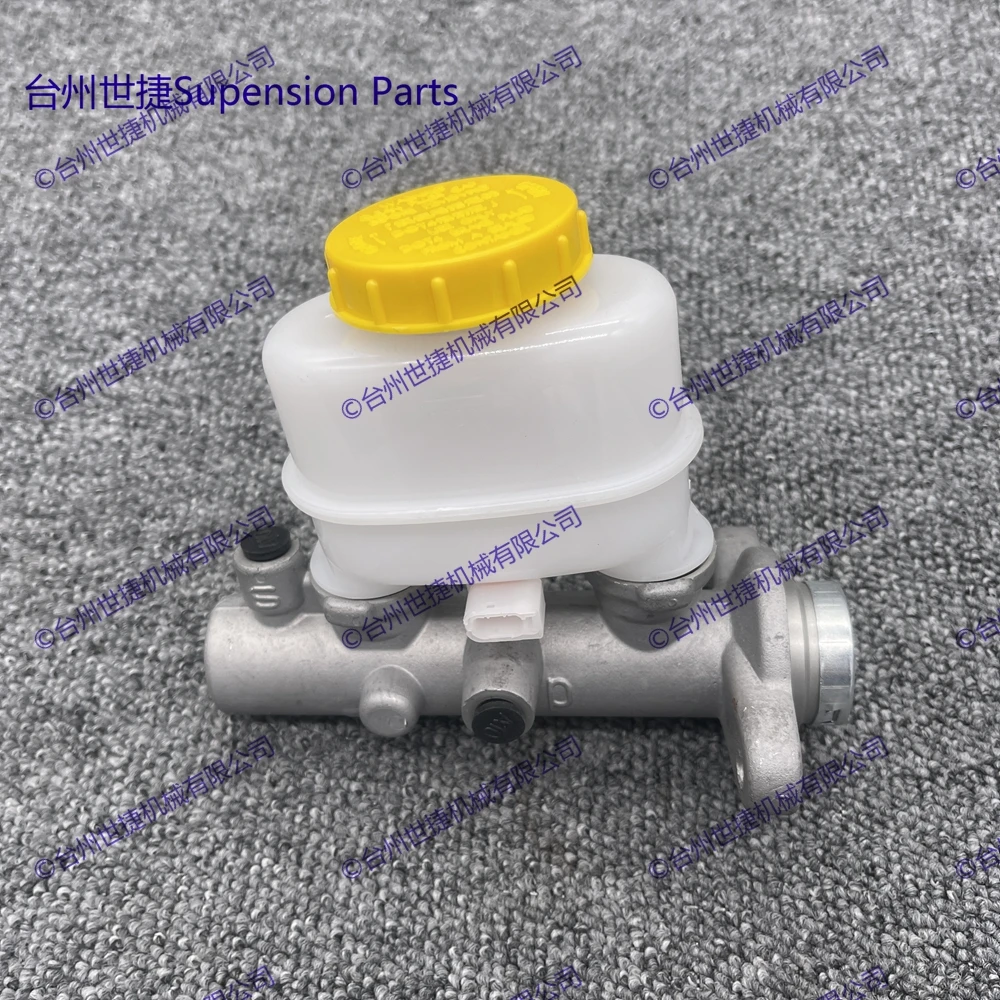 Brake Master Cylinder For NISSAN NAVARA (D22) PATHFINDER II II (R50) 46010-VK90C 46010-3S450 46010-3S460 46010-VK103 46010-VK104
