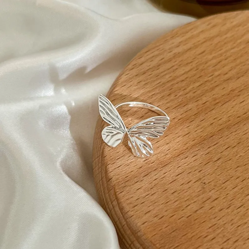 Silver Color Liquid Butterfly Ring for Women Elegant Wedding Luxury Ring Party Jewelry Accessories