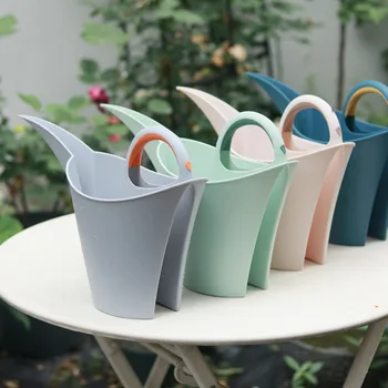Household 2L Portable Gardening Watering Kettle Long Mouth Plant Watering Kettle Plastic Flower Watering Kettle Gardening Tools