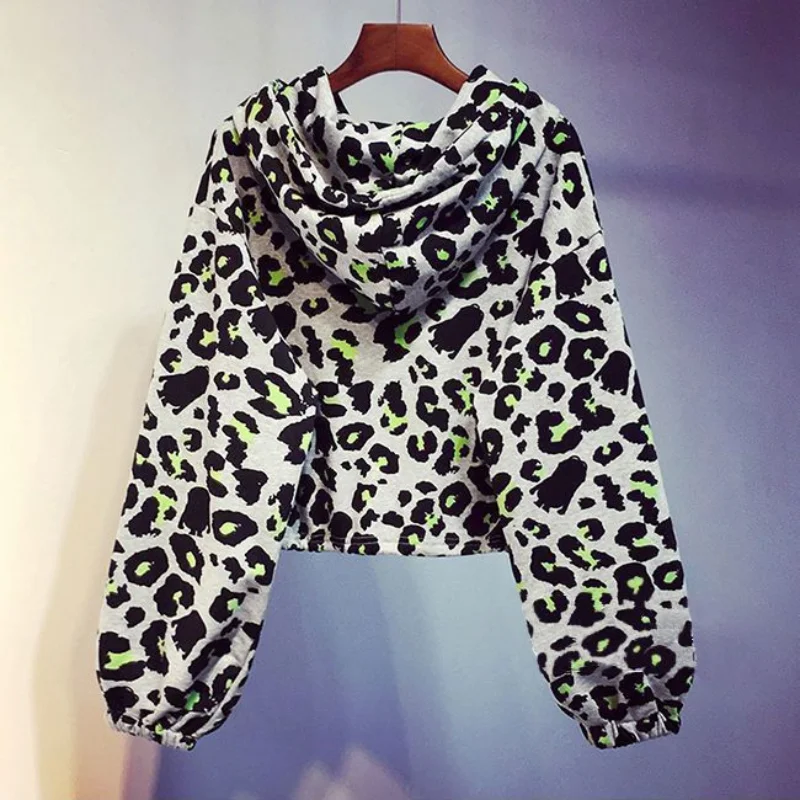 2023 Spring and Autumn Fashion Trend Leopard Print Loose Relaxed Slim Drawstring Waist Shorted Hooded Lace Up Women's Sweater
