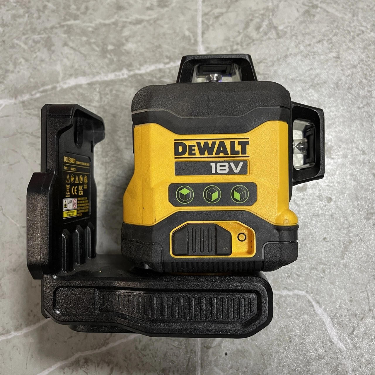 DEWALTDCLE34031B20V3x360.jpg