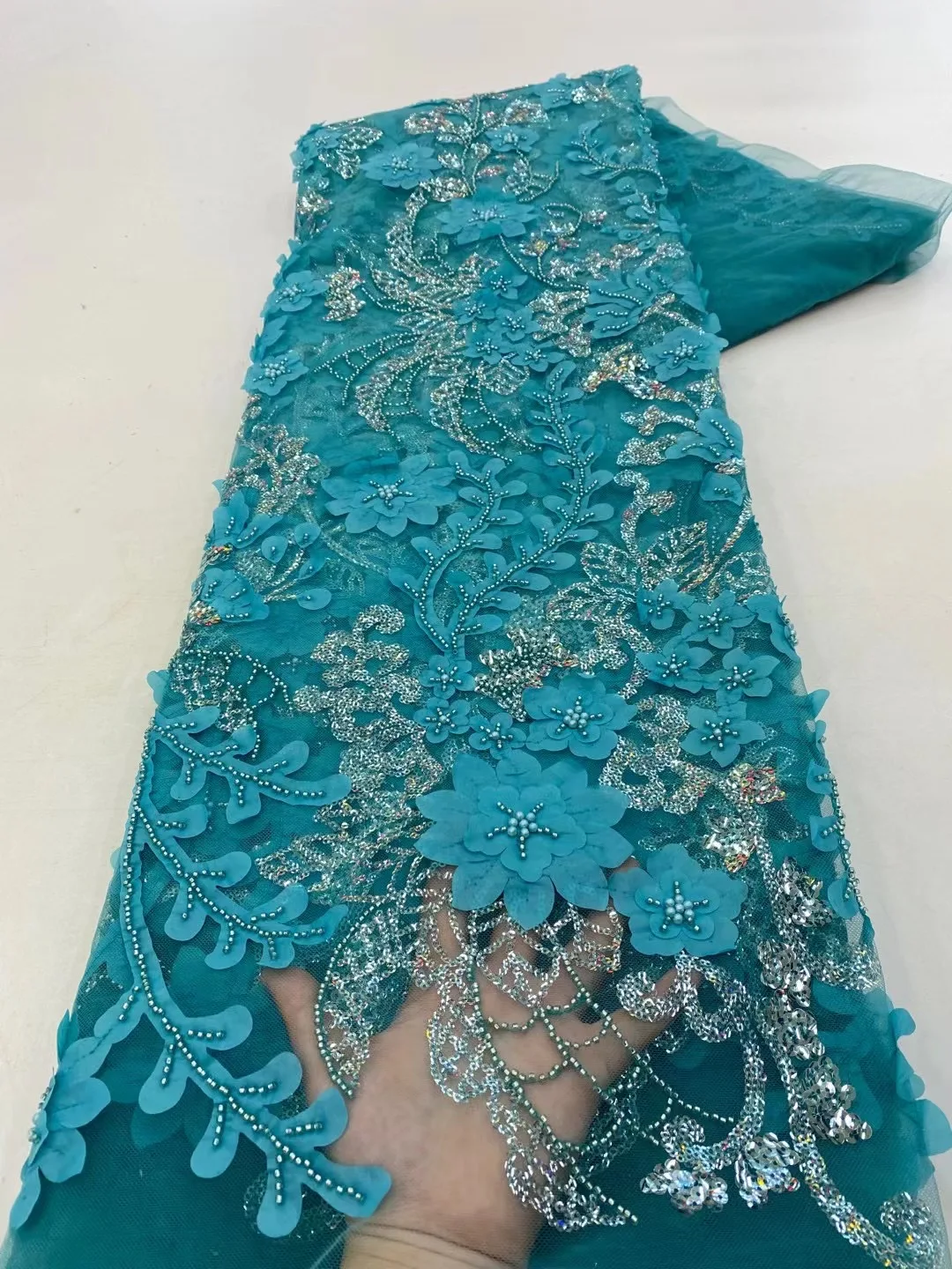 

Latest African Handmade 3D Beaded Lace Fabric French Net Lace Fabric Flower Embroidery with Beads for Wedding Sewing NXZ5529