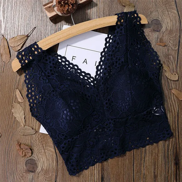 crop tops and bralets