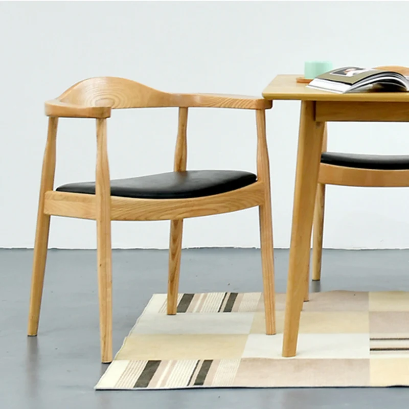 Рисунок 5 - Современные барные стулья с акцентом